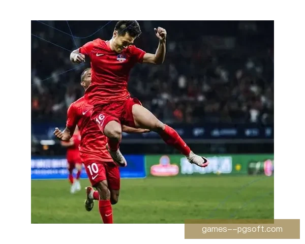 2026赛季中超上海海港开局四连胜强势领跑积分榜展现冠军相气